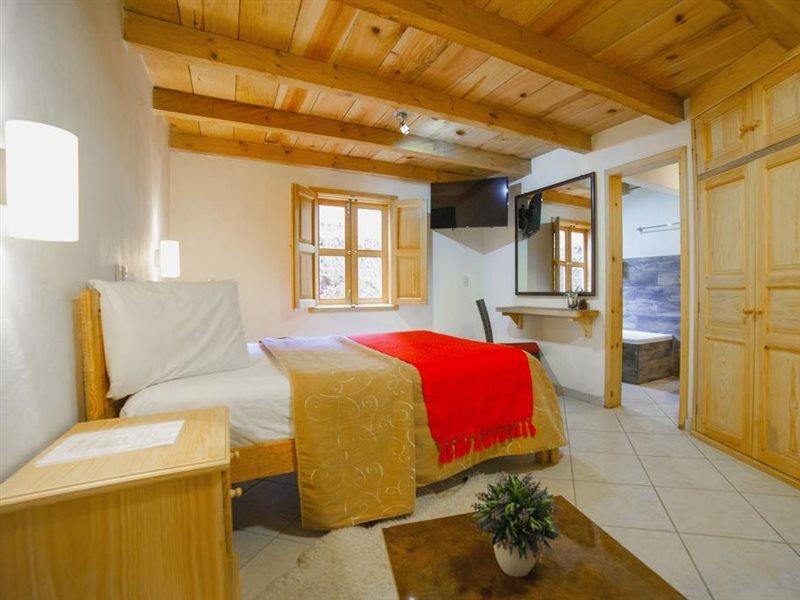 Hotel Adobe Y Teja San Cristóbal de Las Casas Kültér fotó
